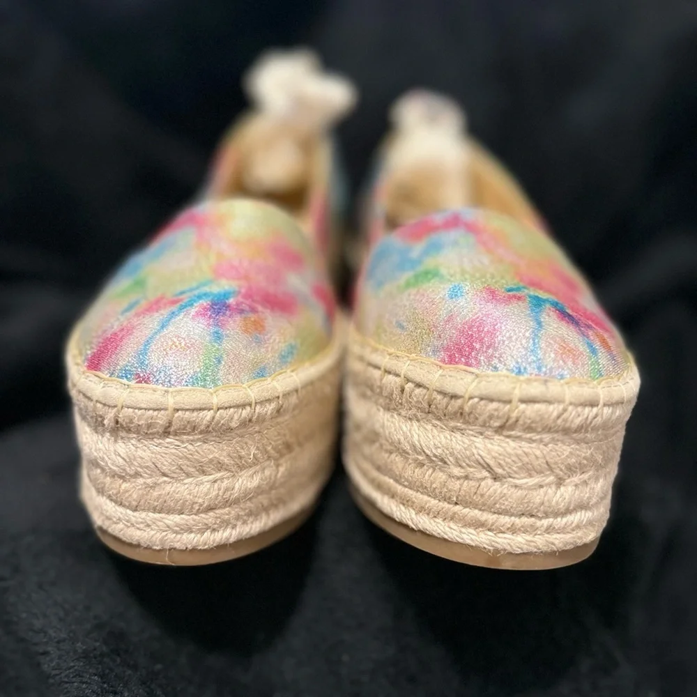 Jessica Simpson Pink and Blue Espadrilles with Artistic Design New*